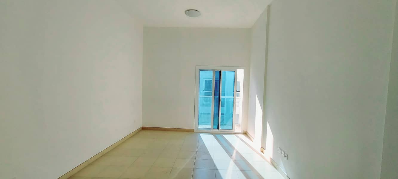 Within 12cheques// 753sqft brand new building luxurious 1BHK flat with saprate kitchen and 1parking