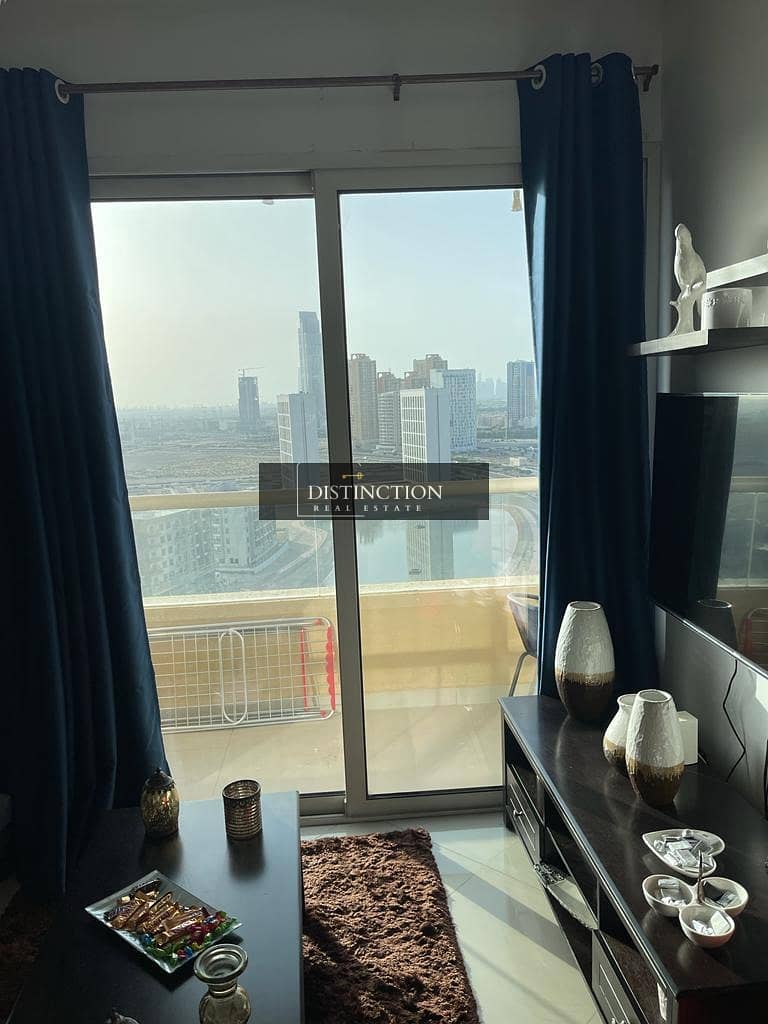 Spacious unit I Furnished I Prime Location Spacious unit I Furnished I Prime Location