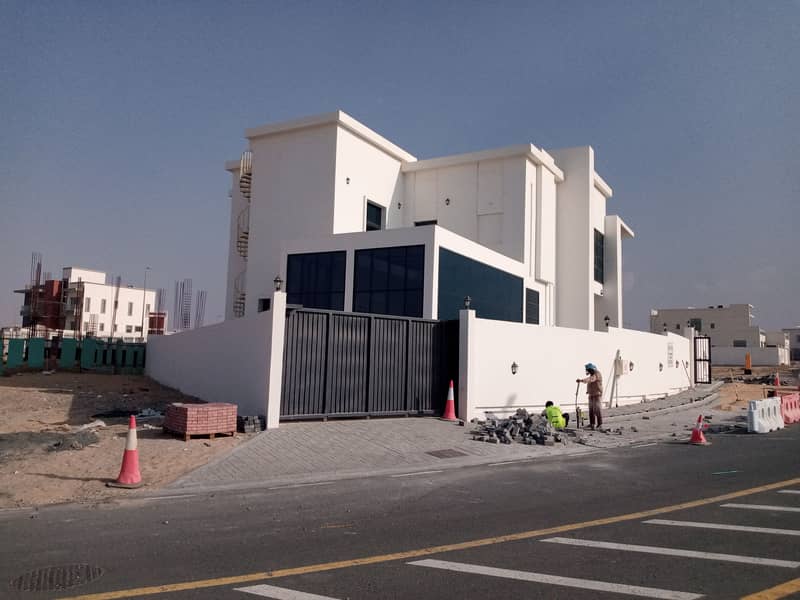 Luxurious  brand New 7 Bedroom villa for Rent IN TALAL CITY