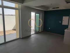 Spacious 3 Bedrooms Villa | SIngle Row | Ready to Move In | Brand New
