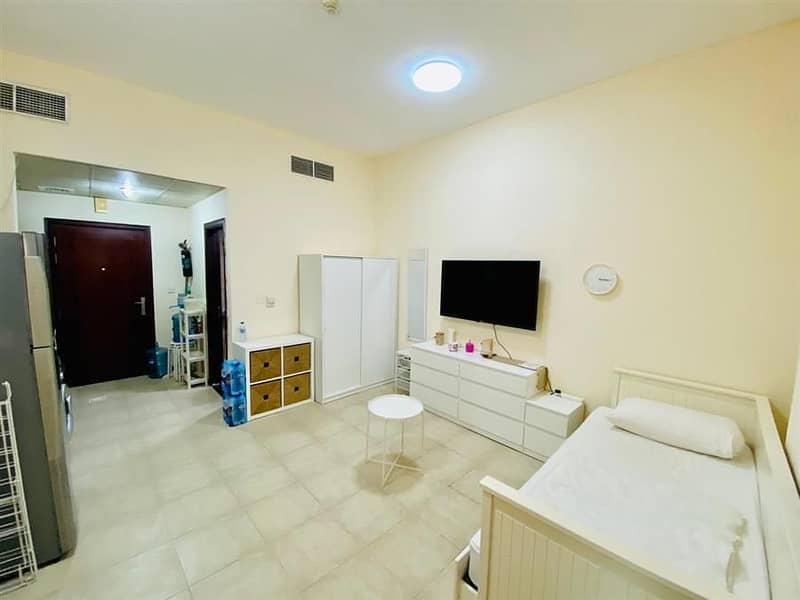 Квартира в Академический Город, 22000 AED - 6525946