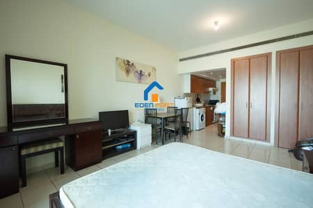 Studio for Sale in The Greens, Dubai - Fully Furnished | Studio | Rented | Community View | Greens