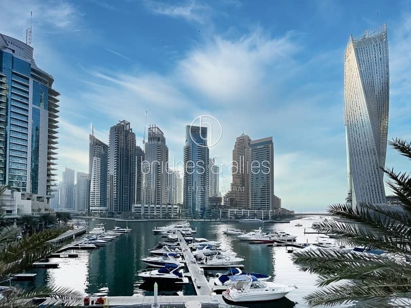 位于迪拜码头，迪拜滨海大厦（怡玛6号大厦），阿尔安巴尔大厦 4 卧室的别墅 600000 AED - 6461594