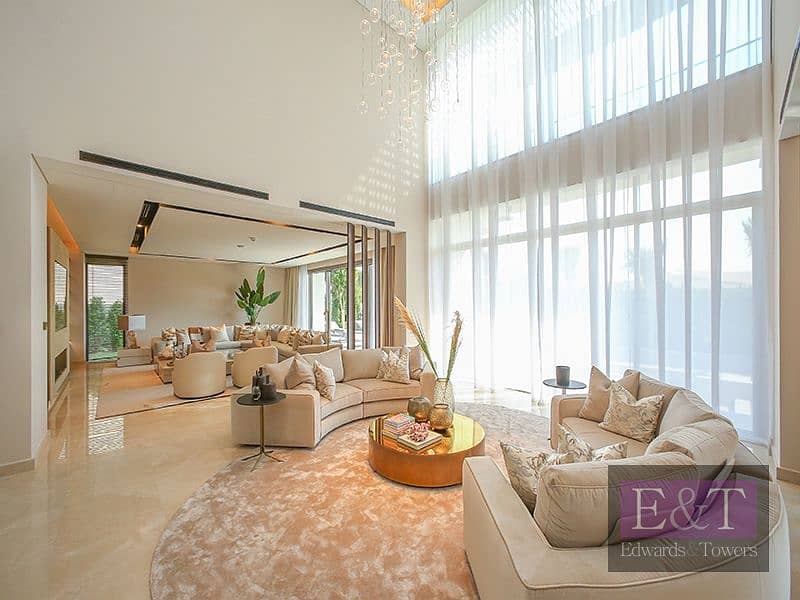Exclusive | 6 Bed | Upgraded | Fully Furnished
