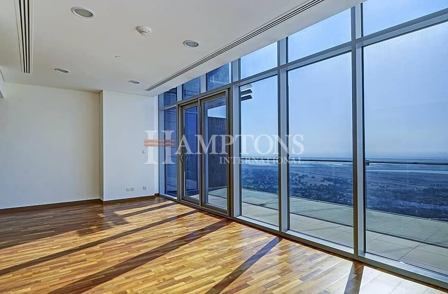 Duplex 2BR in DIFC with Palace View