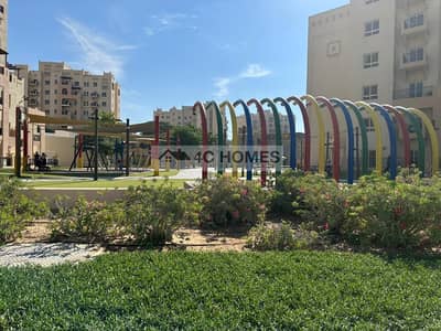 3 Bedroom Apartment for Sale in Remraam, Dubai - Vacant on Transfer| Spacious 3BR | 2 Balconies | Inner Circle
