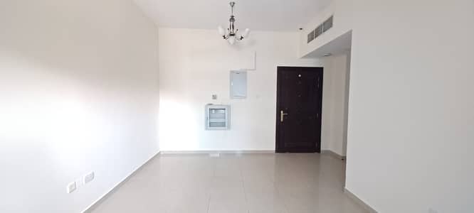 1 Bedroom Flat for Rent in Al Nahda (Dubai), Dubai - 1 month free like a Good Building spacious 1BHK near to RTA Bus Stop in just 30k