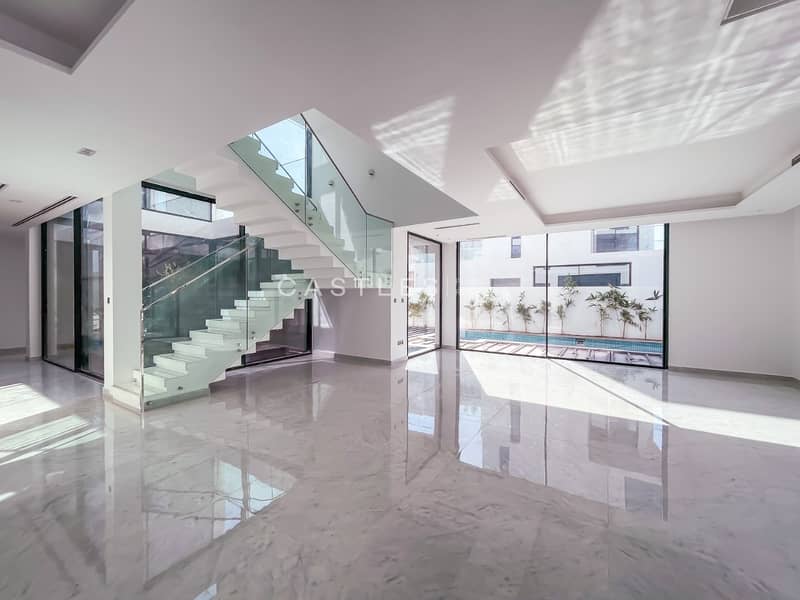 Modern Design Villa With Private Pool & Lift In Chorisia , Al Barari
