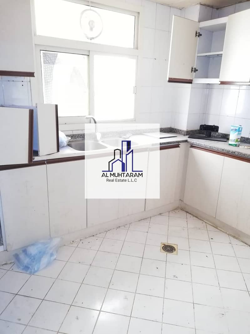 CENTRAL AC * NO DEPOSIT  * 1 MONTH FREE * 1 Bed Room Hall rent only 14k with 6 Chaques 850 Sq ft