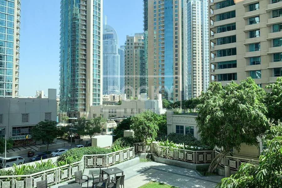 位于迪拜市中心，29大道双塔住宅，29大道1号塔楼 2 卧室的公寓 155000 AED - 6585502