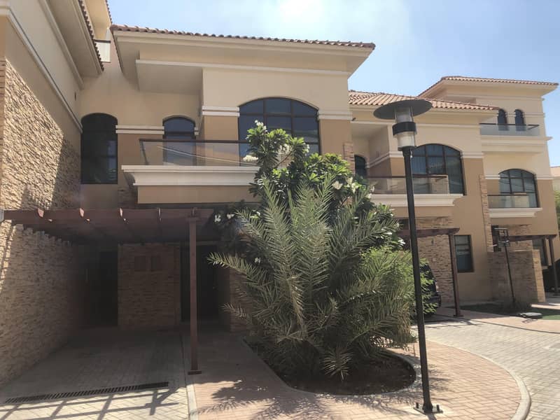 Вилла в Аль Нахьян，Аль Мамура, 5 спален, 160000 AED - 6585608