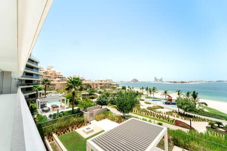 3 Bedroom Apartment for Sale in Palm Jumeirah, Dubai - Exclusive | Palm & beach View | Spectacular
