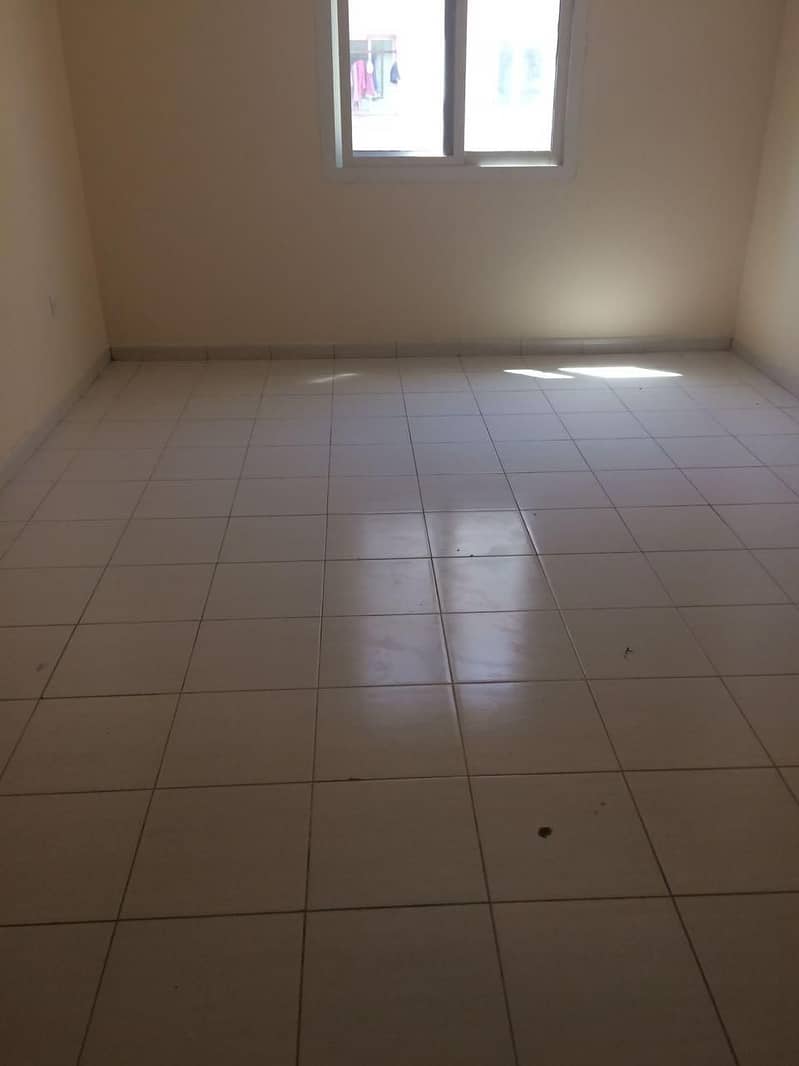 Hot offer ready to move one bed room  in Persia cluster.