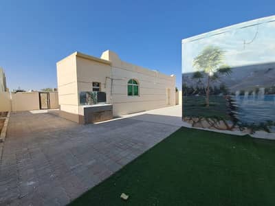3 Bedroom Townhouse for Rent in Al Shamkha, Abu Dhabi - Mulhaq Three Bedrooms Hall Three Bath Yard Separate Entrance at Al Shamkha