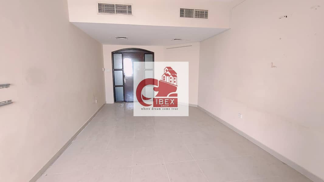 Specious 3-Bhk in Just 58k Close to Al Qiyadah Metro Station one Month free