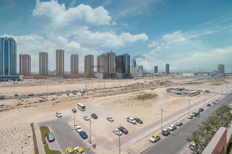 ارض سكنية في مدينة دبي للاستديوهات 22000000 درهم - 6587889