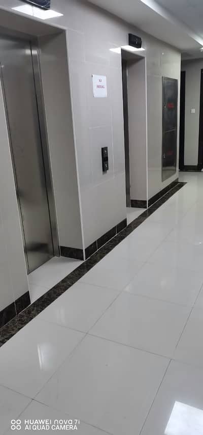 Building for Sale in Al Jurf, Ajman - For sale a New Building G + 5 with 10 percent
