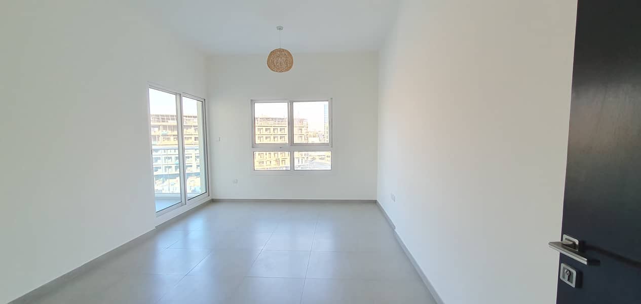 Spacious and very nice 2bhk apartment with all facilities in Arjan Area and only rent 70k in 4/6 payments