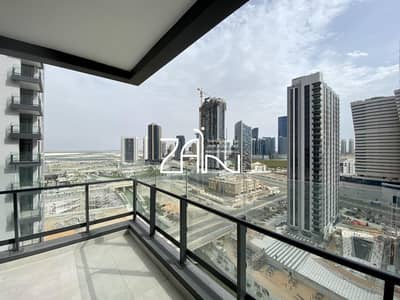 3 Bedroom Apartment for Sale in Al Reem Island, Abu Dhabi - Canal View Vacant 3+M Elegant Apt with Balcony