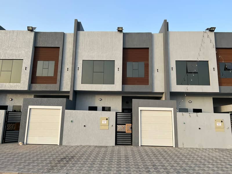 For urgent sale, without down payment, a stone-faced villa near the mosque, with personal finishing and design, Jumeirah, Dubai, opposite the Rahmaniy