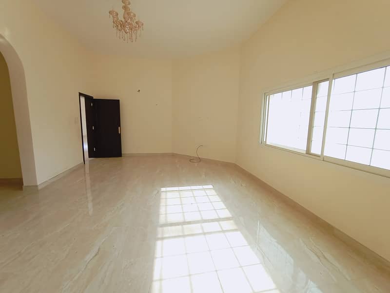 Specious 3bhk villa for rent. at good loctain nouf. just 75k in 4 payment