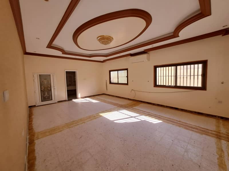 Villa For Rent in Musherief Ajman (Big Villa with Spacious Back Yard and Parkings)