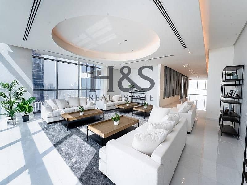 MUST SEE | Luxurious Penthouse| Amazing Location