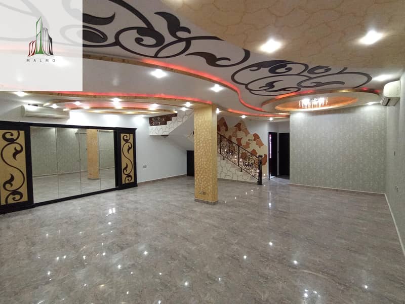Nice & Clean Villa with Private Entrance Close to Mosque