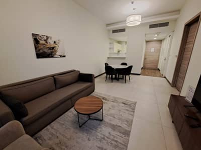1 Bedroom Apartment for Rent in Business Bay, Dubai - Contemporary Splendour | 1Br Apartment | Burj View