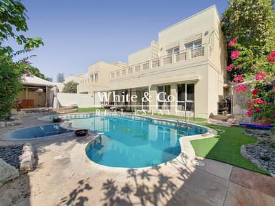 5 Bedroom Villa for Rent in The Meadows, Dubai - Type 7|Private Pool|Family home