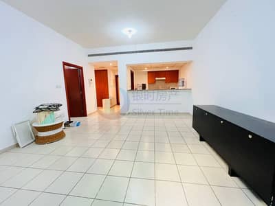 فلیٹ 1 غرفة نوم للايجار في الروضة، دبي - شقة في الظفرة 2 الظفرة الروضة 1 غرف 75000 درهم - 6594251