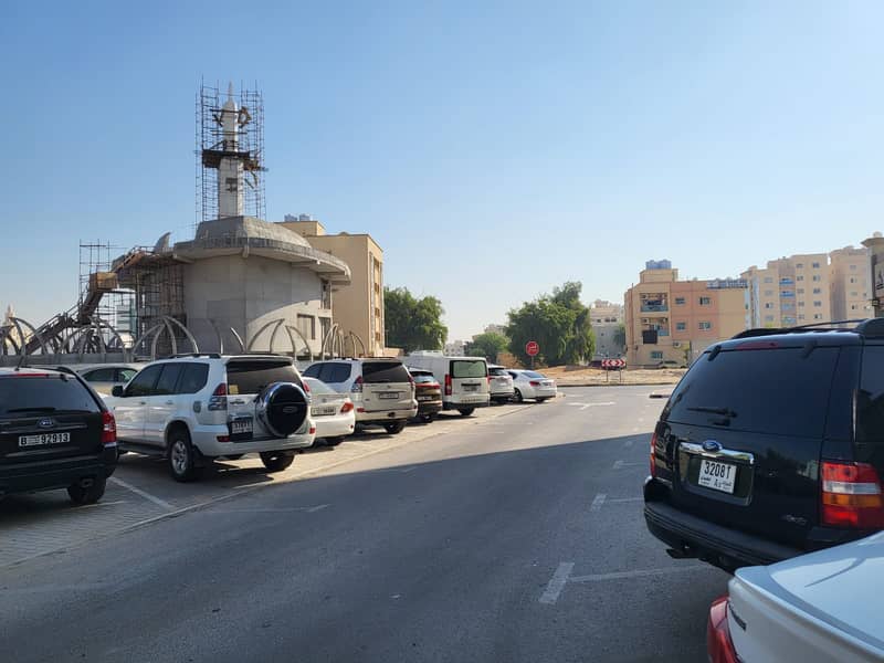 Commercial land near the beach and the ruler's roundabout, Ajman