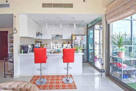 2 Bedroom Apartment for Sale in The Views, Dubai - Vacant On Transfer | Well Presented | Easy to View