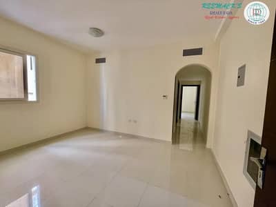 1 Bedroom Apartment for Rent in Al Ghuwair, Sharjah - BRAND NEW 1 B/R AND HALL WITH SPLIT DUCTED A/C IN AL GHUWAIR AREA NEAR TO ZUBAIR PLAZA