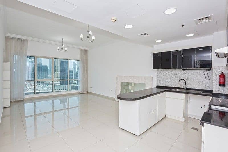 Full Canal and Burj View | Spacious | Mid Floor