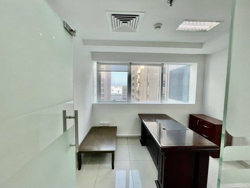 Офис в Аль Барша，Аль Барша 1，Барша Валли, 20000 AED - 6424921