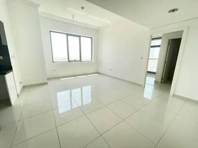1 Bedroom Flat for Sale in Business Bay, Dubai - Vacant | Partial Canal View | Spacious