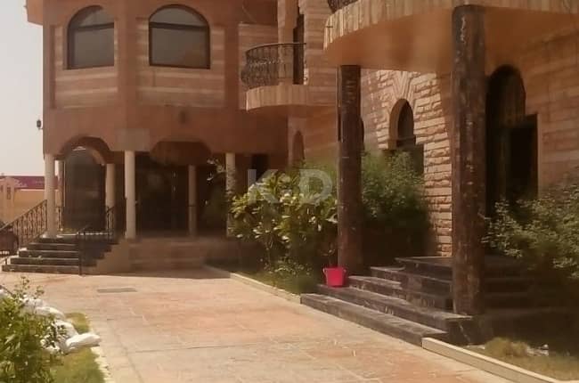 4 Bedroom Villa for Sale in Al Ain 