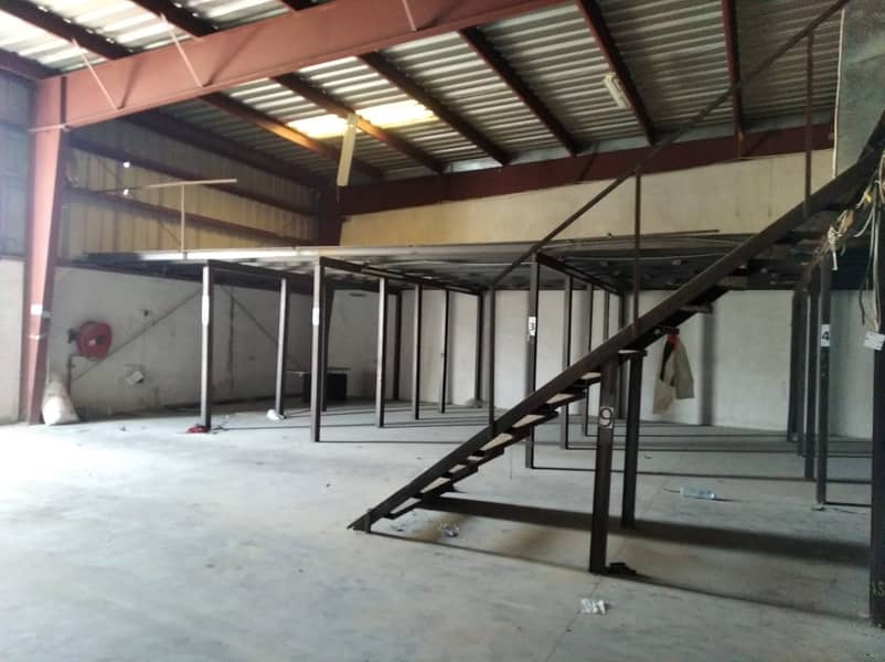 Warehouse with Mezzanine For any Commercial and Storage Activity Like food stuff