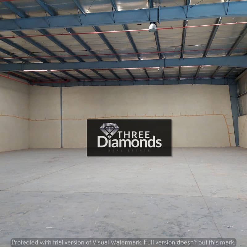 7 MEATER HEIGHT 10000 SQFT COMMERCIAL WAREHOUSE IN DIP PHASE 2 AED: 260K