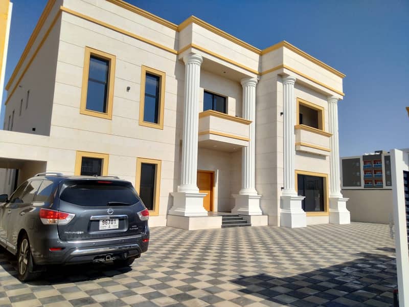 For sale, a villa in the most prestigious areas of Ajman, super deluxe finishing, freehold for all nationalities, with the possibility of bank financi