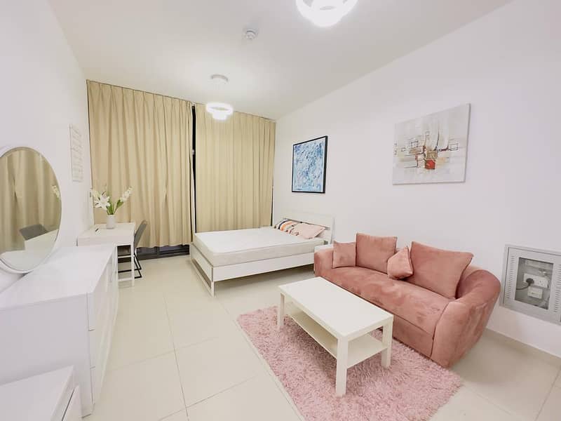 3800 PER MONTH| FULLY FURNISHED FORRENT IN SILICON OASIS