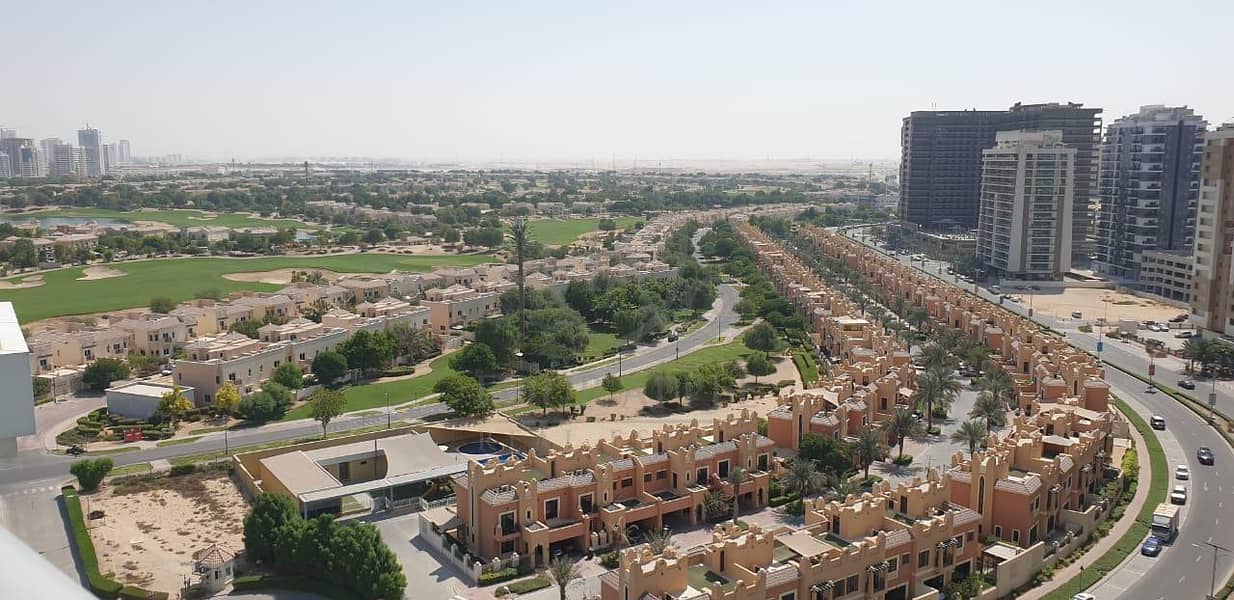 شقة في برج كريكيت،مدينة دبي الرياضية 350000 درهم - 6461519