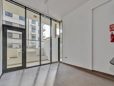 1 Bedroom| 15 Days Early Move-In | Bright | Modern