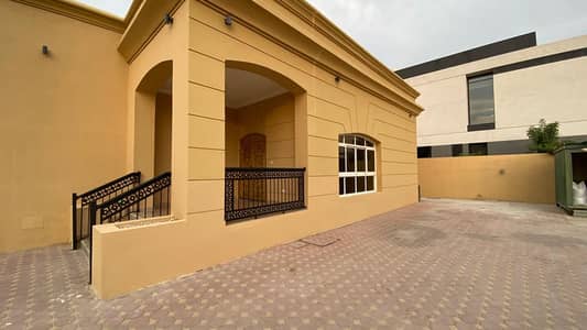 Villa for Rent in Al Khawaneej, Dubai - 4 master bedrooms villa  in alkawaneej 1