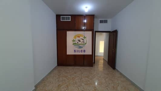 فلیٹ 2 غرفة نوم للايجار في شارع الفلاح، أبوظبي - شقة في شارع الفلاح 2 غرف 35000 درهم - 6603749