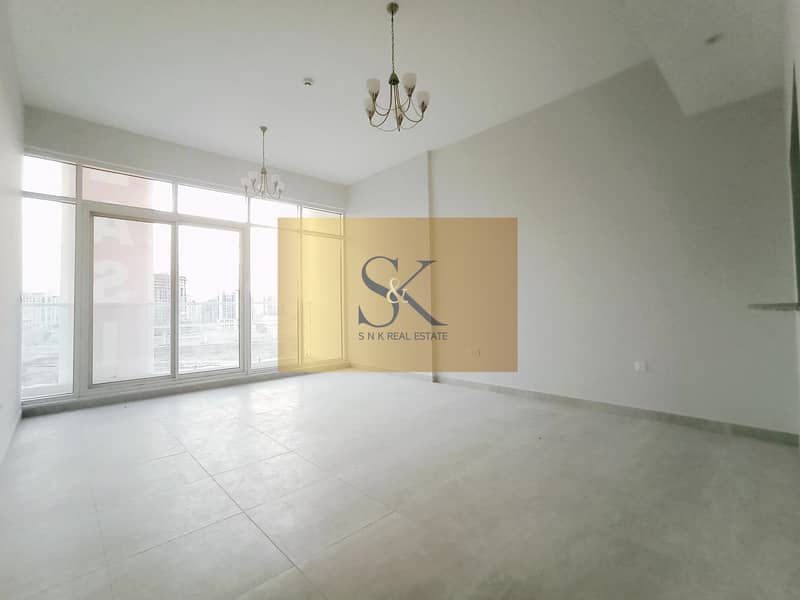 Specious and Bright |Brand New Apartment | Open View | Near to Exit |