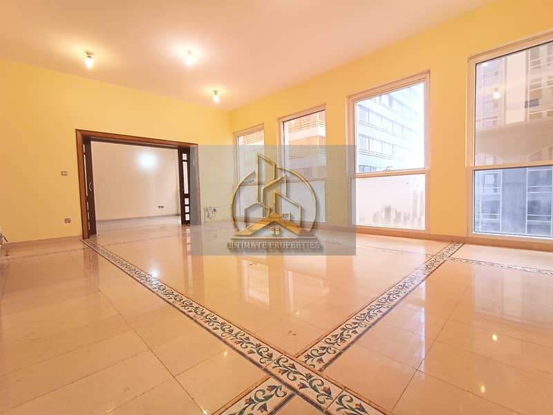 High Class 3 Bedrooms - Maid Room | Close to Corniche