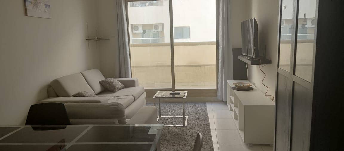 HOT DEAL !!! CHEAPEST 1 BHK FOR SALE IN MAJESTIC TOWER TOWER C03 WITH PARKING FOR 150,000 NET TO OWNER