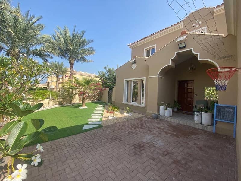 Вилла в Умм Аль Кувайн Марина, 4 cпальни, 85000 AED - 6604905